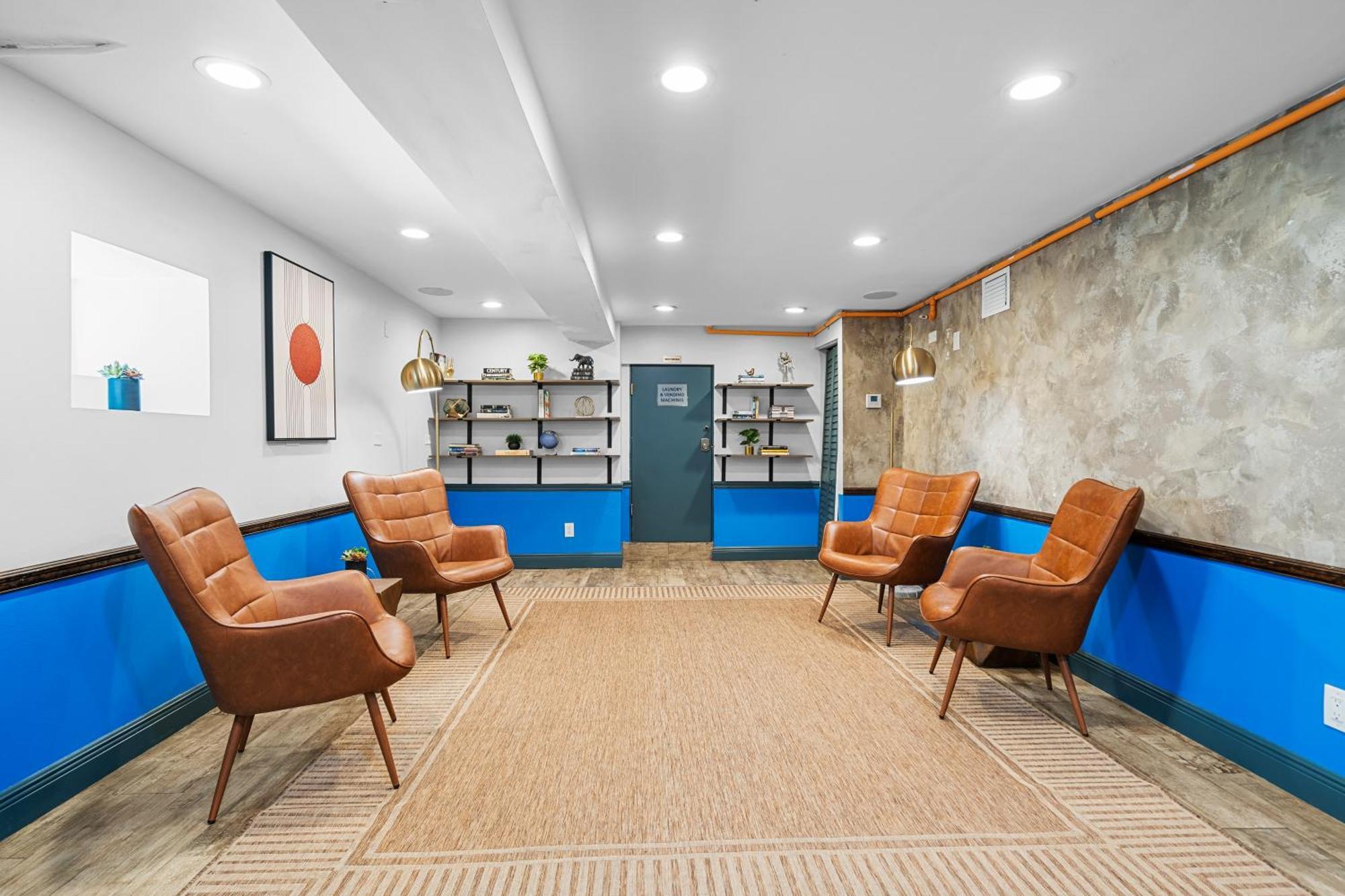 Nine20 Collins Apartments By Lowkl — Fotos 3